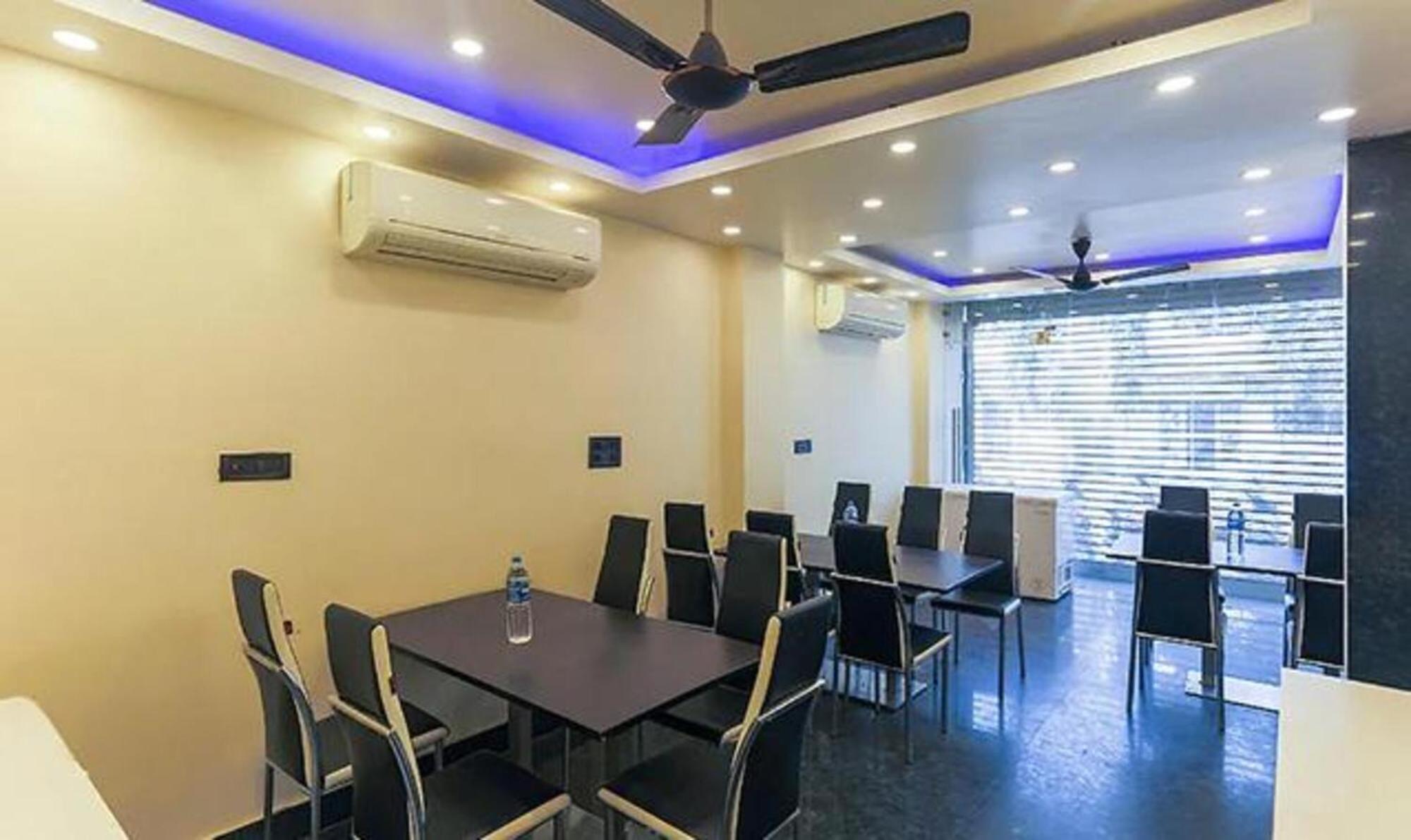 Fabhotel Aspiring Inn Jādabpur Екстериор снимка